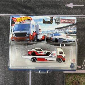 Hot Wheels TT Toyota GR Supra + Aero Lift Truck